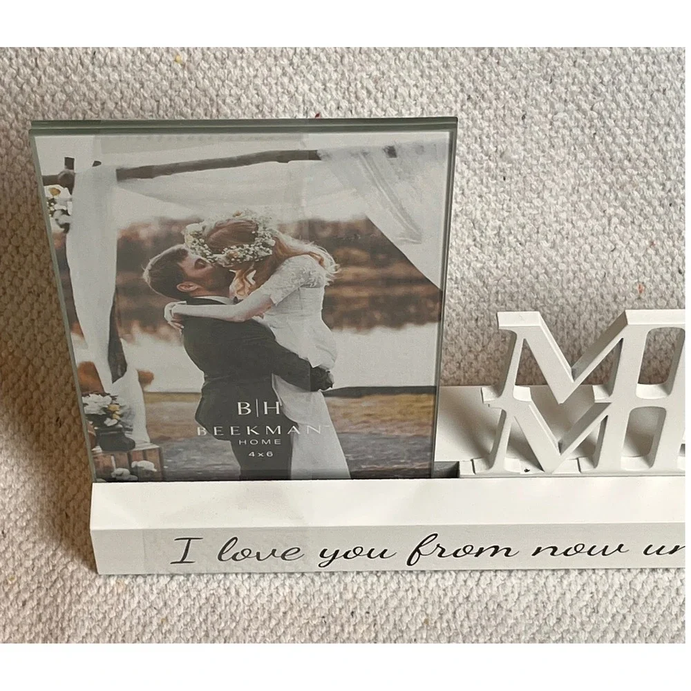Mr & Mrs Wedding Photo Frame Decor 4x6 White Love Quote Newlywed Gift